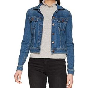 Lee denim jacket size s
